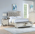 King Size 3pc Bedroom Set with Tufted Headboard and Nightstands V88968