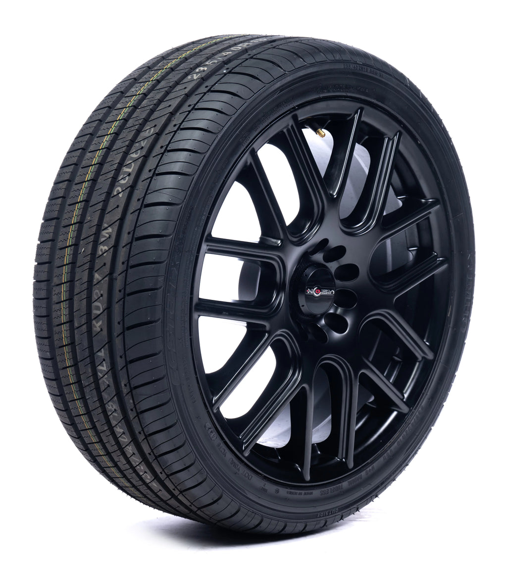 All-Season Tire 225/55R17 101W E881