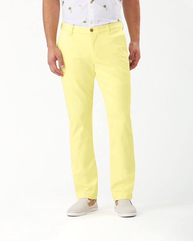 Men's Chinos, Size 32 x 30 - Yellow B46507