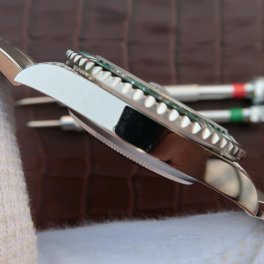 Silver Green Diamond 40mm Y89304