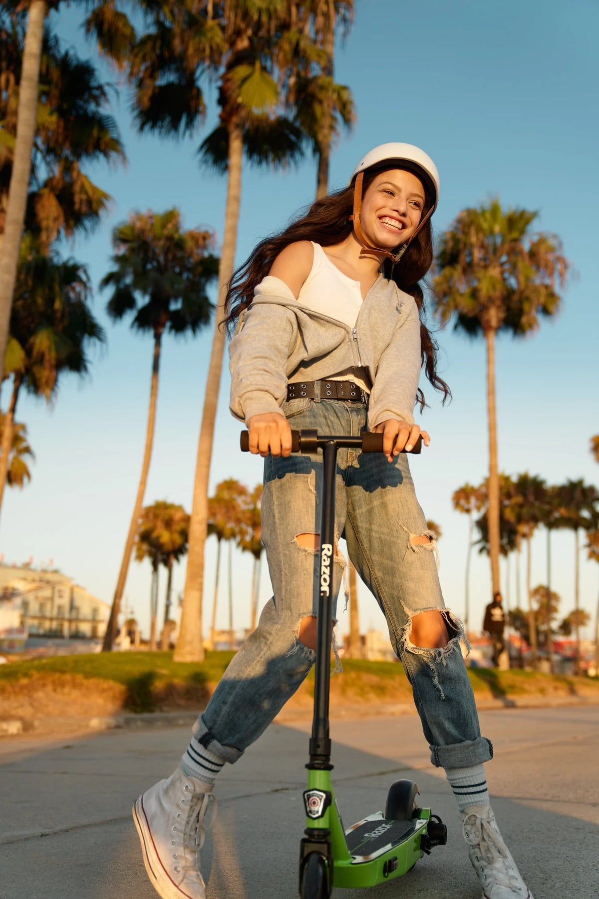 Black Label E90 Electric Scooter L70338