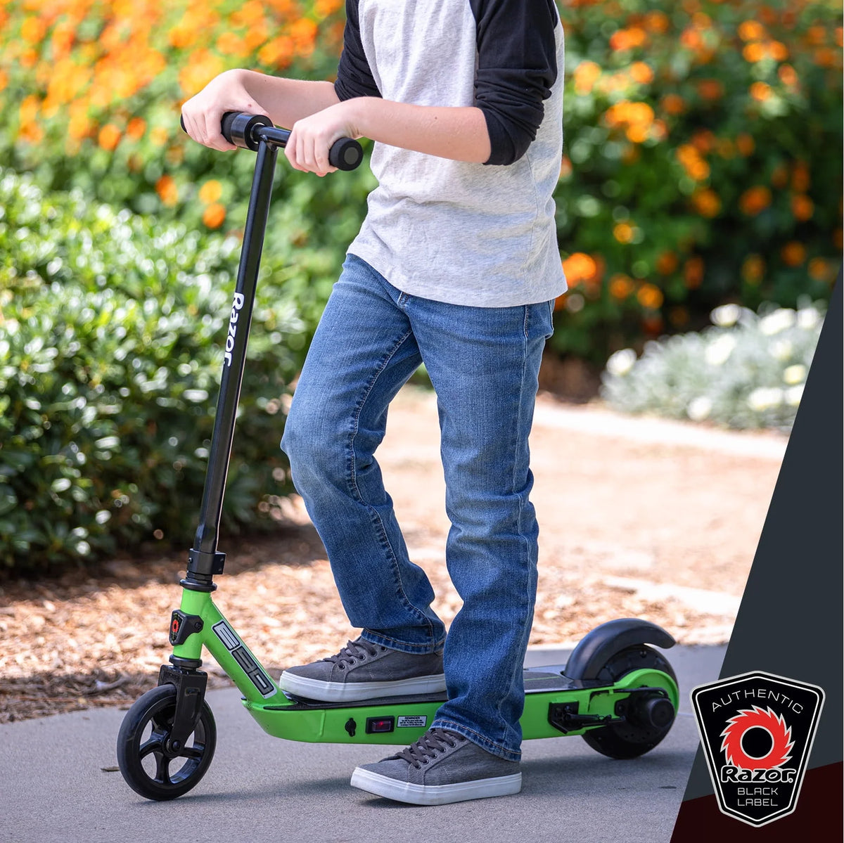 Black Label E90 Electric Scooter L70338