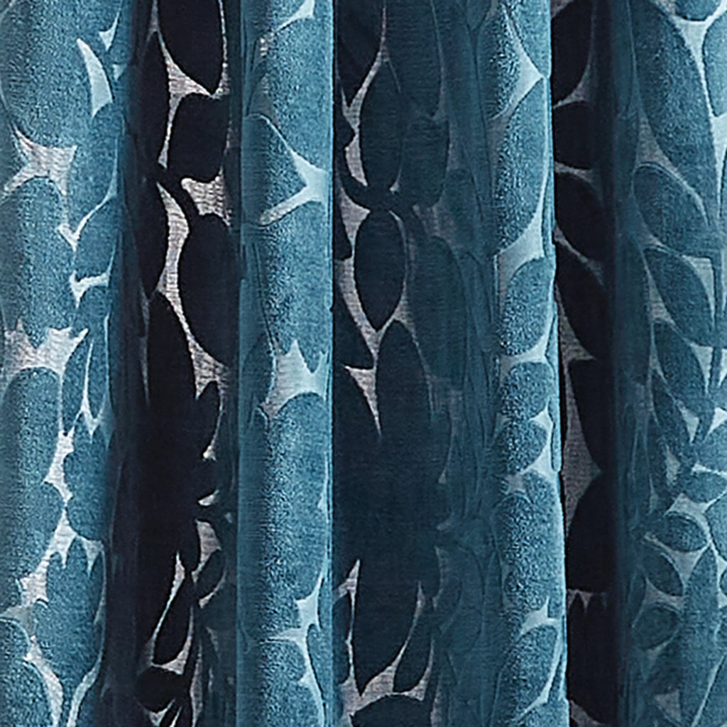Velvet 2 Piece Light Filtering Curtain Set Z5406