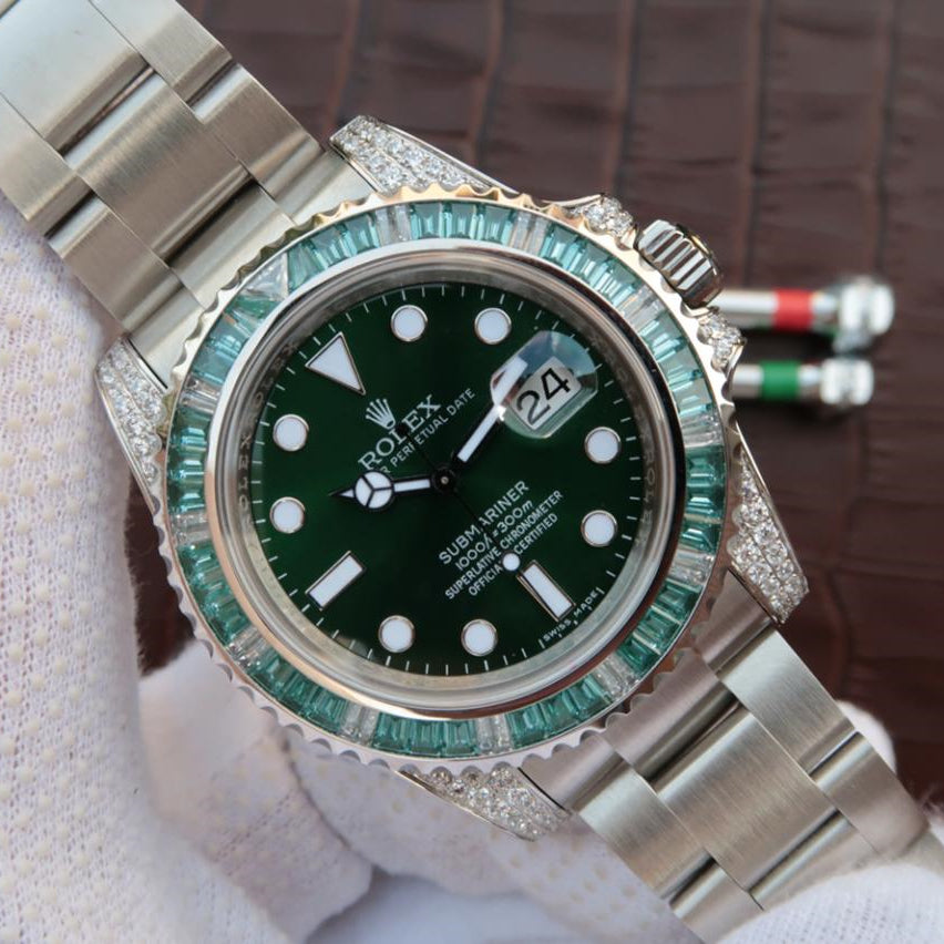Silver Green Diamond 40mm Y89304