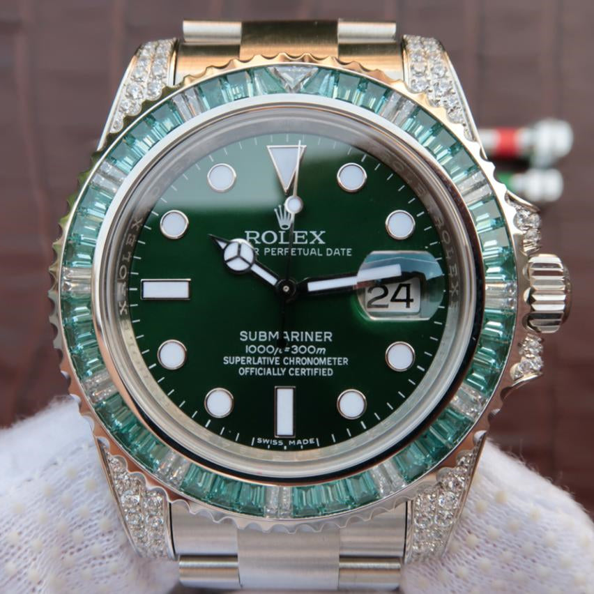Silver Green Diamond 40mm Y89304